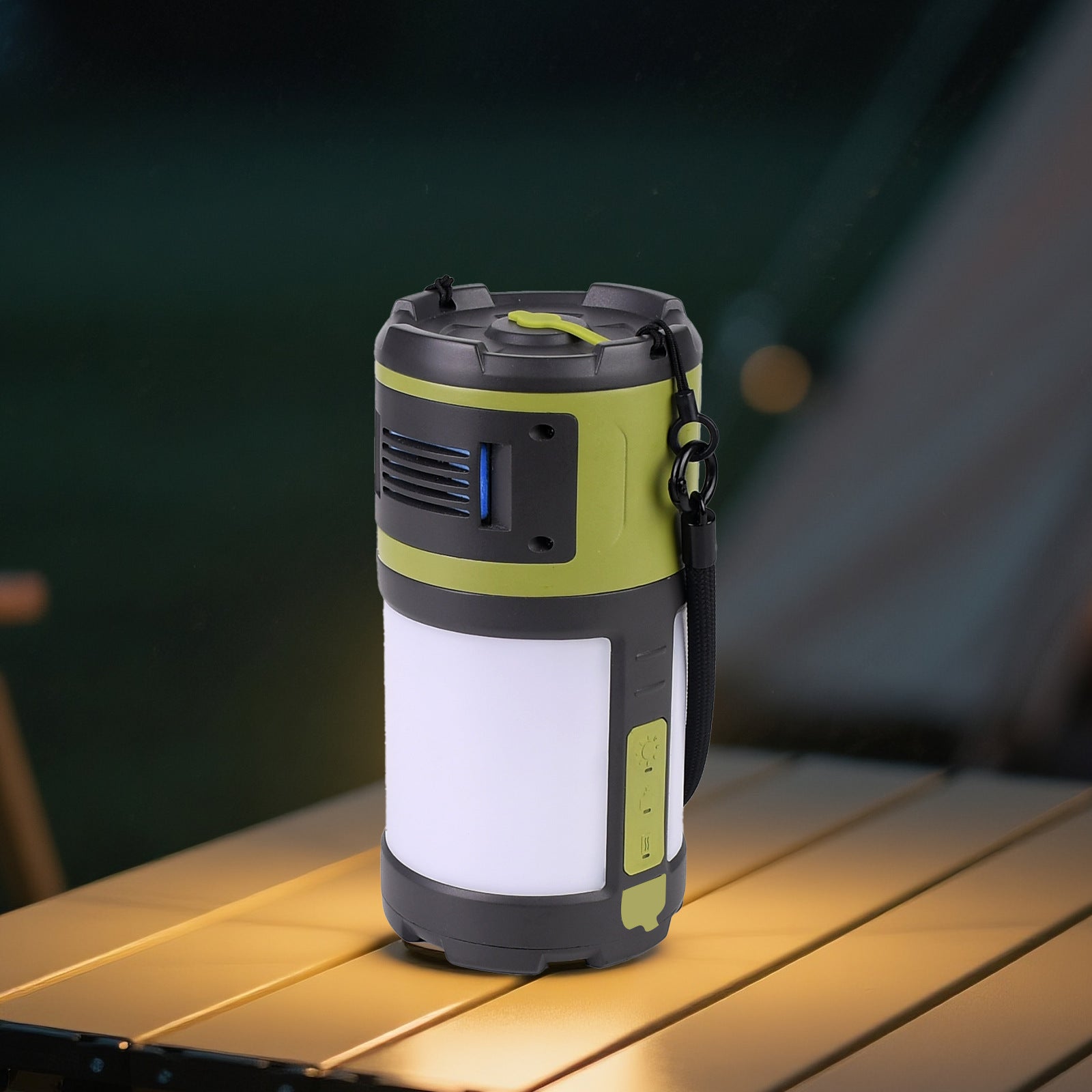 3-in-1 Campinglampe mit Insektenschutzmittel und Aromadiffusor, wiederaufladbar